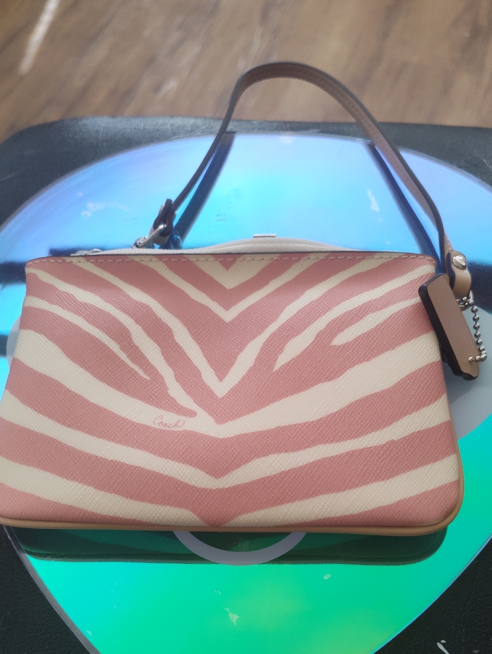 Coach Pink Zebra Peyton/ Animal Print Wristlet Leather Strap 4 X 6 F52529 RARE - Picture 3 of 6